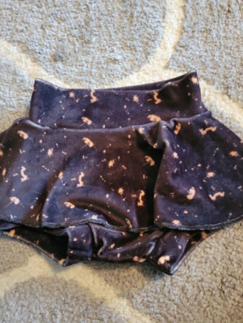 Girls size 12 months skirt